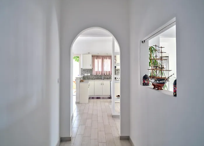 La Belle Casa De Parikia