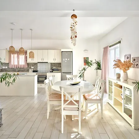 La Belle Casa De Parikia *