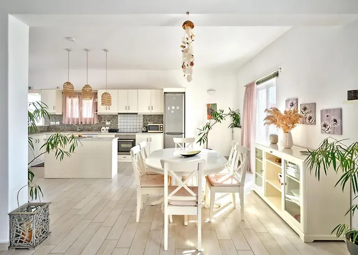 La Belle Casa De Parikia *